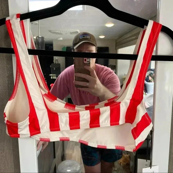 776 NWT Solid & Striped Women’s Bikini Top - Picture 4 of 4